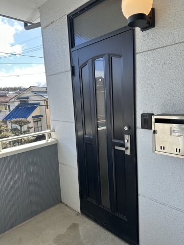 アーバンハイツ中道の玄関