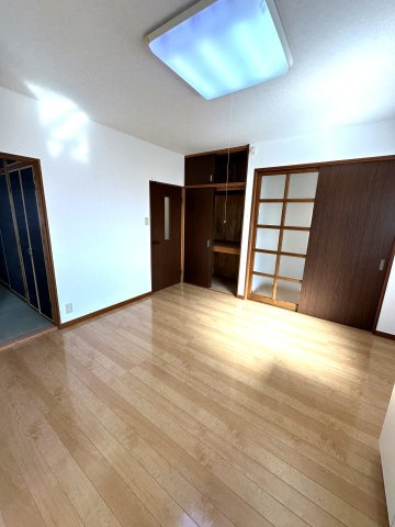 アーバンハイツ中道の居間・リビング