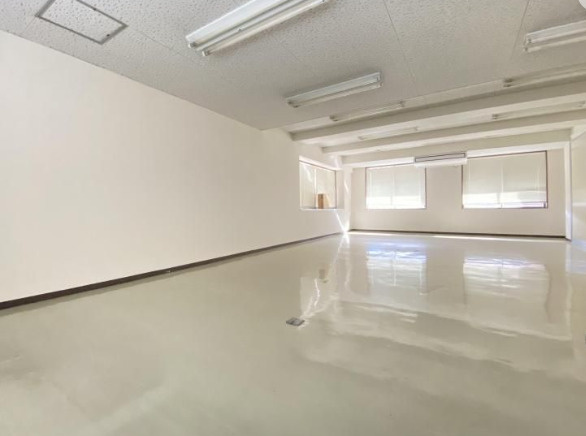 甲賀市水口町虫生野中央の事務所の内装