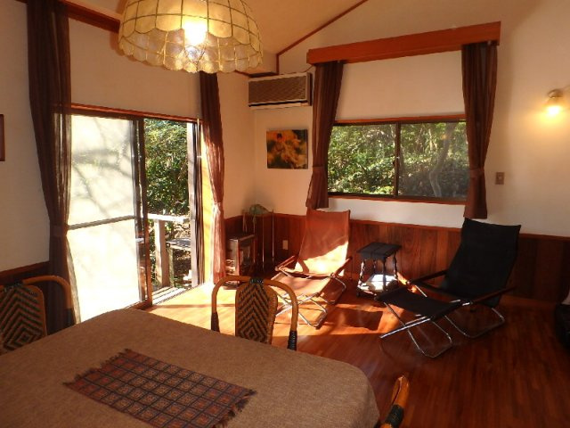 S1563H　吉佐美中古住宅の居間・リビング