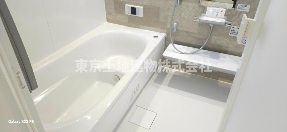 MOCXGARDEN前橋三俣町　1号地の浴室|足を伸ばせるほどの広々とした浴室