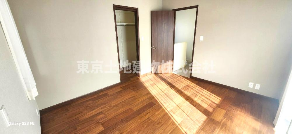 MOCXGARDEN前橋三俣町　1号地の洋室|一目で捜し物が見つかるウォークインクローゼット
