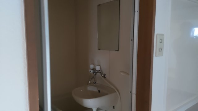 クレイテルハイツの洗面所