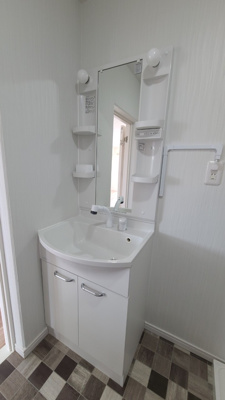 【独立洗面台】 | 西千葉グリーンハイツ　1号棟 | ※同社施工例です