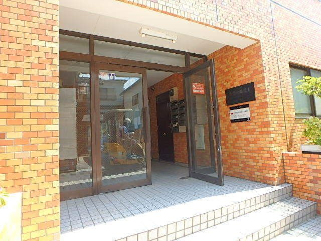 ラヴェール２１ のエントランス
