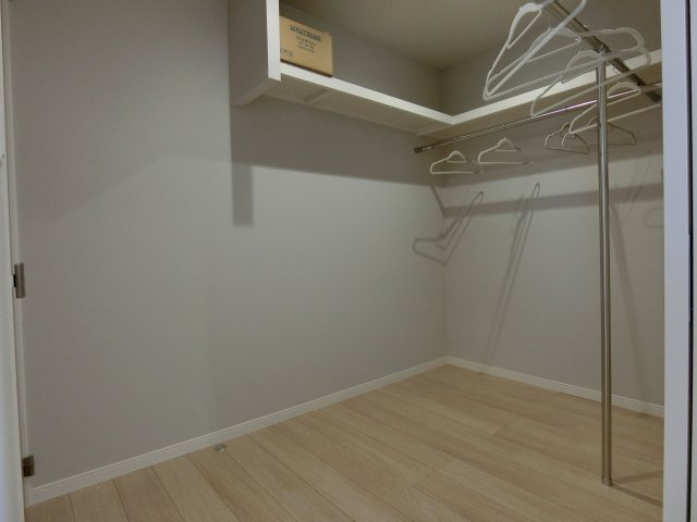 エムズガーデン福米東の収納