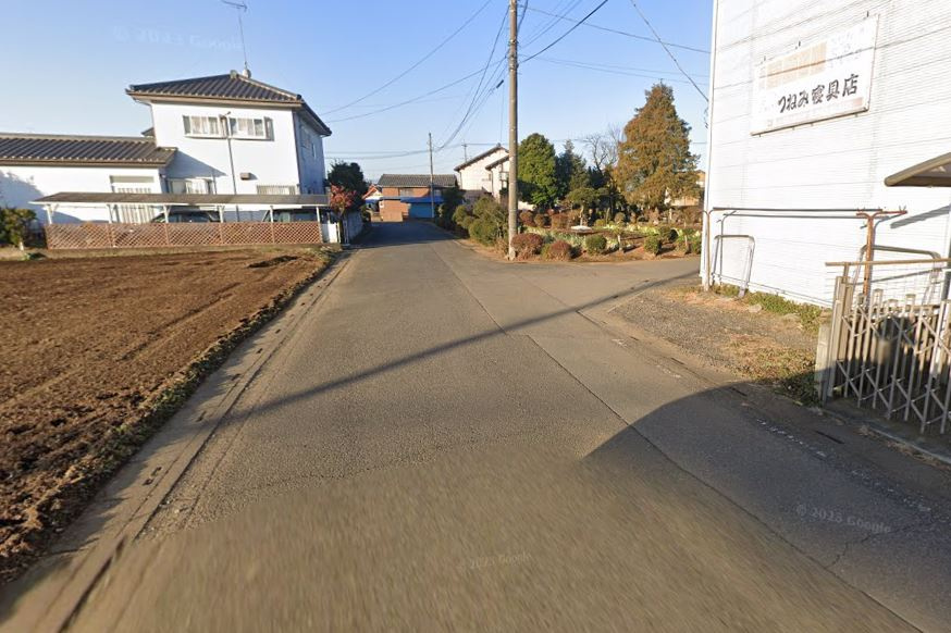 【土地】鶴ヶ島市太田ヶ谷建築条件無し売地の前面道路含む現地写真|前面道路6ｍあり車の出し入れも楽々です！