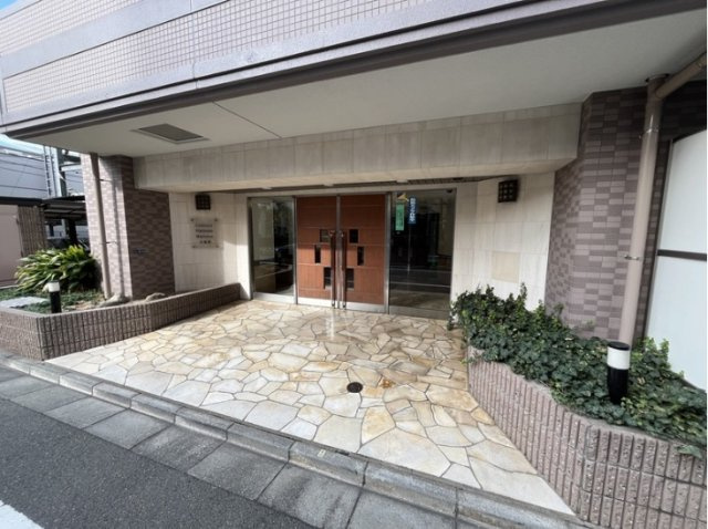 センチュリー・プラチナマンション大鳥居の外観