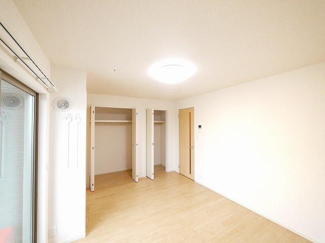 レジデンス北市の洋室|コンパクトで使いやすい洋室です