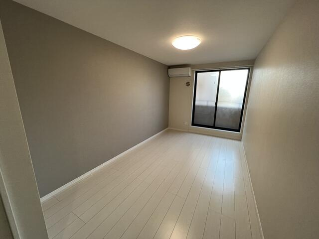 【居間・リビング】 | ＥＣＬＡＳ | ※同物件・同タイプの写真です