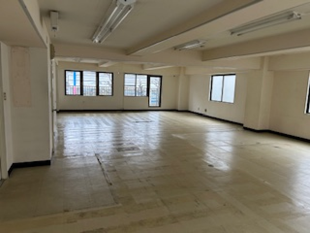 マスダビルの内装