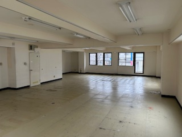 マスダビルの内装