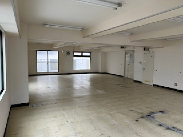 マスダビルの内装