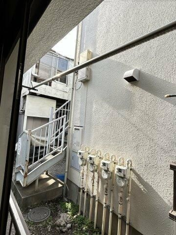 【バルコニー】