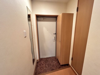 【玄関】 | ブエナビスタ大津ウエスト