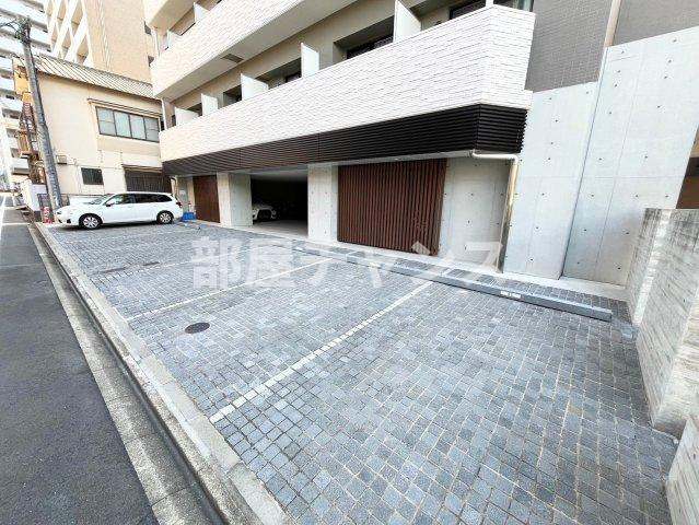 第18金山フクマルビルの駐車場