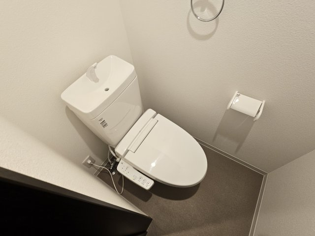 ジーメゾン大久保ラクラスのトイレ|※同ハウスメーカー施工の類似写真です※