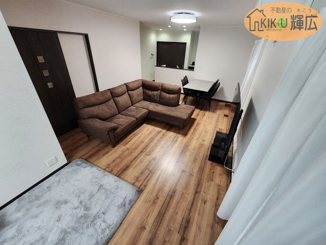 【居間・リビング】 | 高砂市金ケ田町　中古戸建