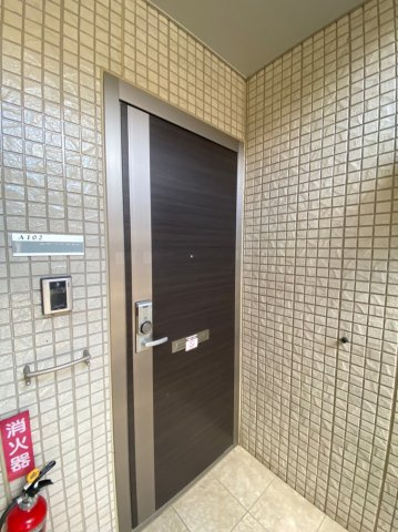 カーサ フェリーチェ　Ａ棟のエントランス