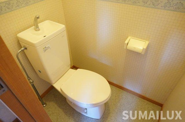 熊本市中央区水前寺３丁目の賃貸マンションのトイレ