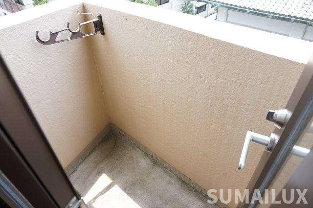 熊本市中央区水前寺３丁目の賃貸マンションのバルコニー