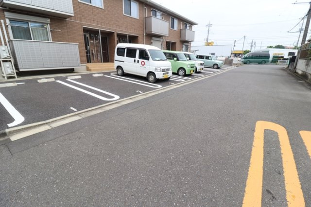 ボナールの駐車場