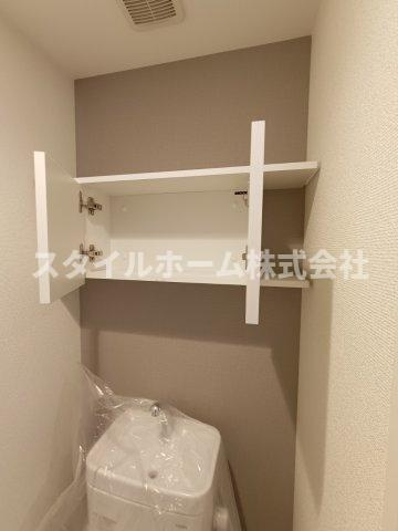 ルーチェの収納|同建物内別部屋の写真です。