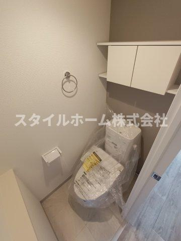 ルーチェのトイレ|同建物内別部屋の写真です。