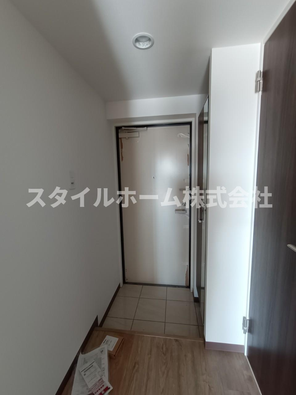 ルーチェの玄関|同建物内別部屋の写真です。