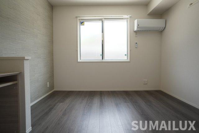 ディールーム清水新地の洋室