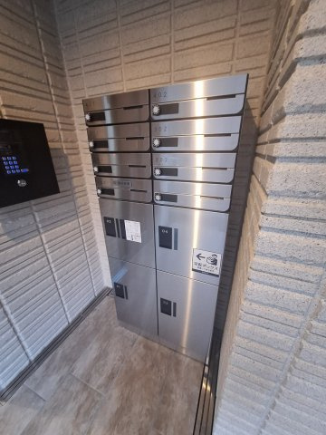 クラージュのその他共用部分|★宅配ＢＯＸ付き★