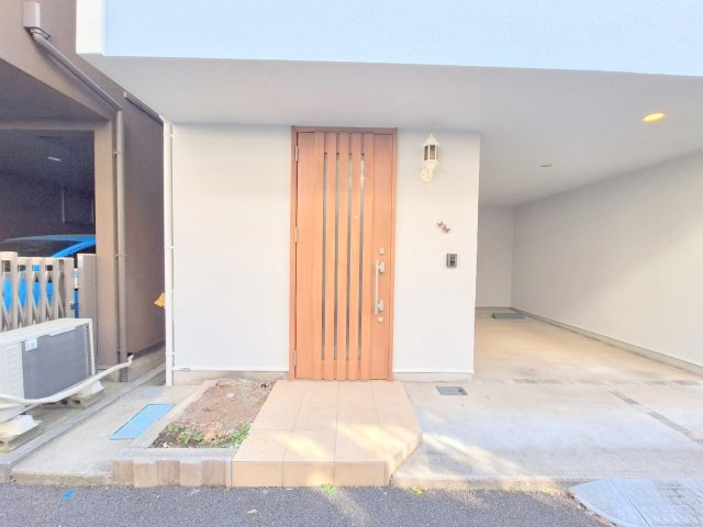 築地町戸建のエントランス|★エントランス★