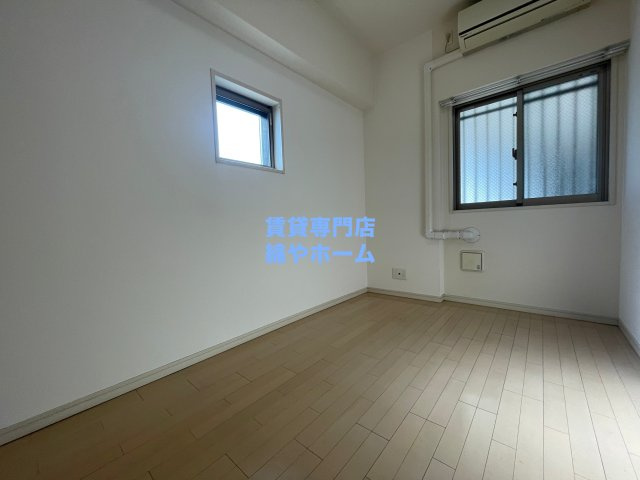 エステムプラザ難波EASTⅡブレストの洋室|使い勝手のいい洋室です