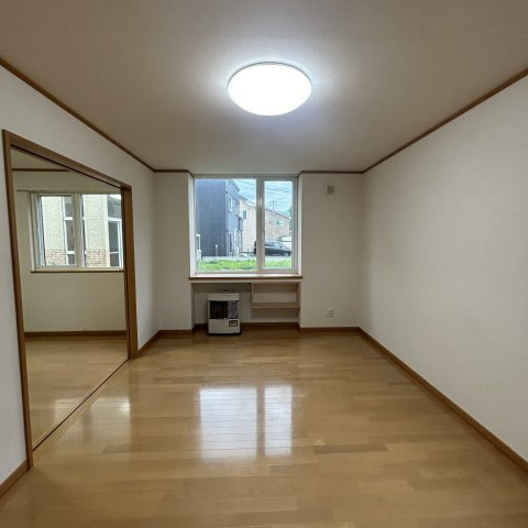 ベルシーヌ祝津の居間・リビング