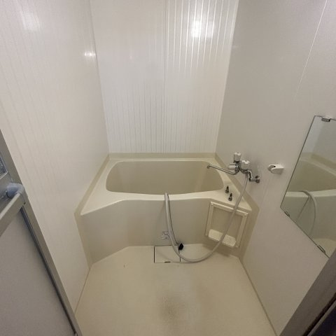 ベルシーヌ祝津の浴室