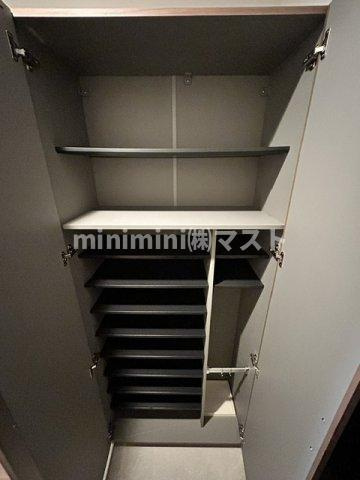 クレアーレ元町の収納