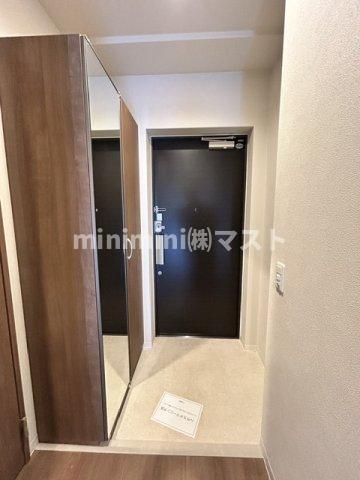 クレアーレ元町の玄関