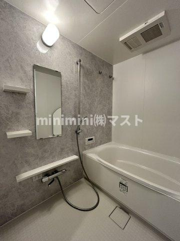 クレアーレ元町の浴室