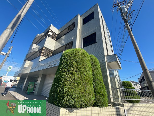 ファミールSの外観