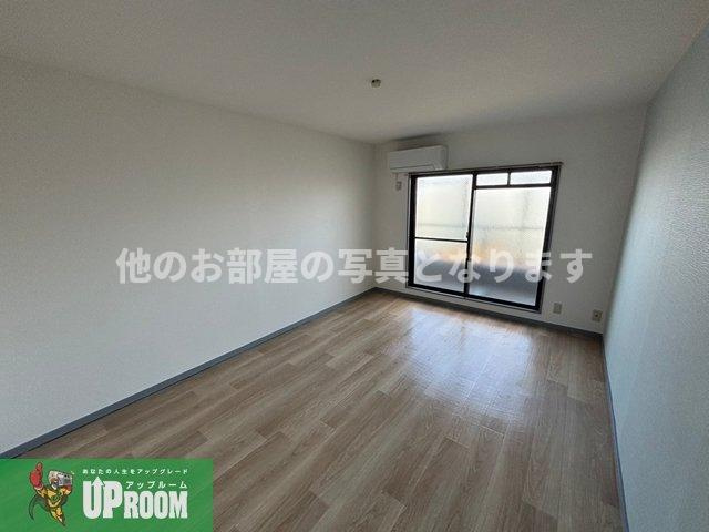 ファミールSの居間・リビング