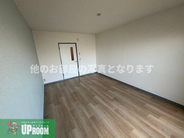 ファミールSの居間・リビング