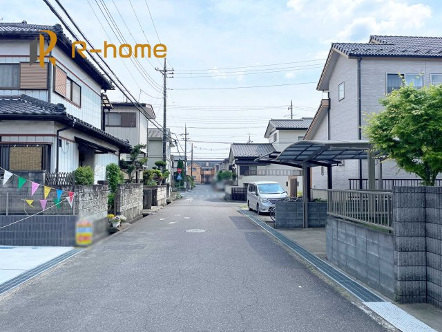 牛久市刈谷町1丁目24-1期　新築戸建て　1号棟の前面道路含む現地写真|堂々！建物完成♪実際のお部屋をご見学可能です♪
ご見学が一番の資料！お気軽にお問い合わせ下さい♪