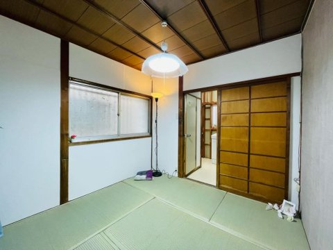 ペディハウス御供田の和室