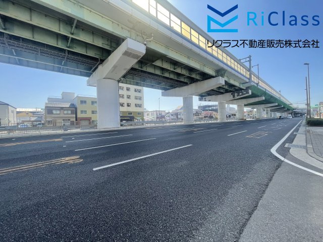 カサベラ鷹取・南館の周辺|マンション前の道路です