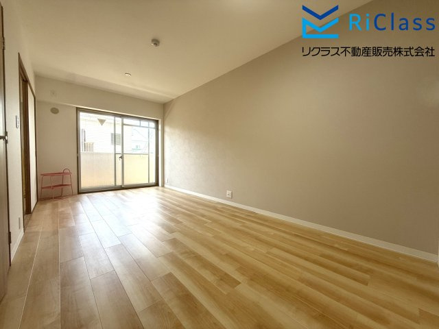 カサベラ鷹取・南館の居間・リビング|リビングです