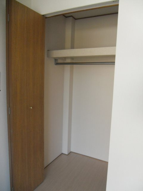 セレッソ八木の収納