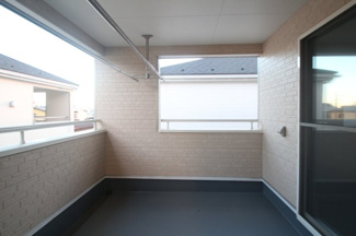 【バルコニー】 | 府所本町中古住宅 | 広いバルコニーです