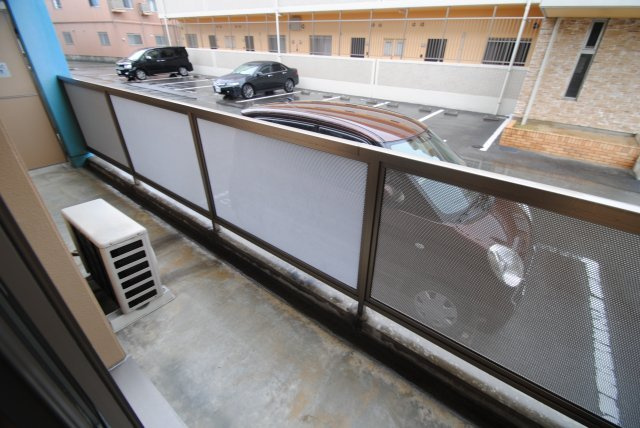 ルネス荒木一番館のバルコニー|※現況優先
