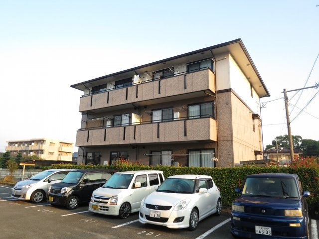 ハイカムール山本　B