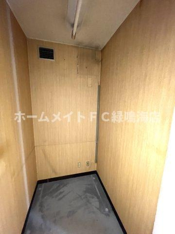 辻町住宅併用店舗の収納